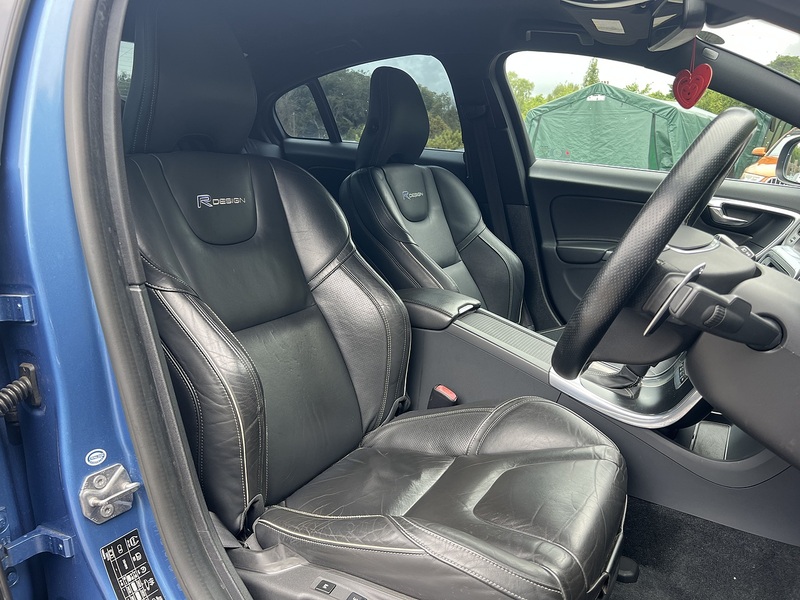 Volvo S60 T4 R-Design Lux Nav - U12195