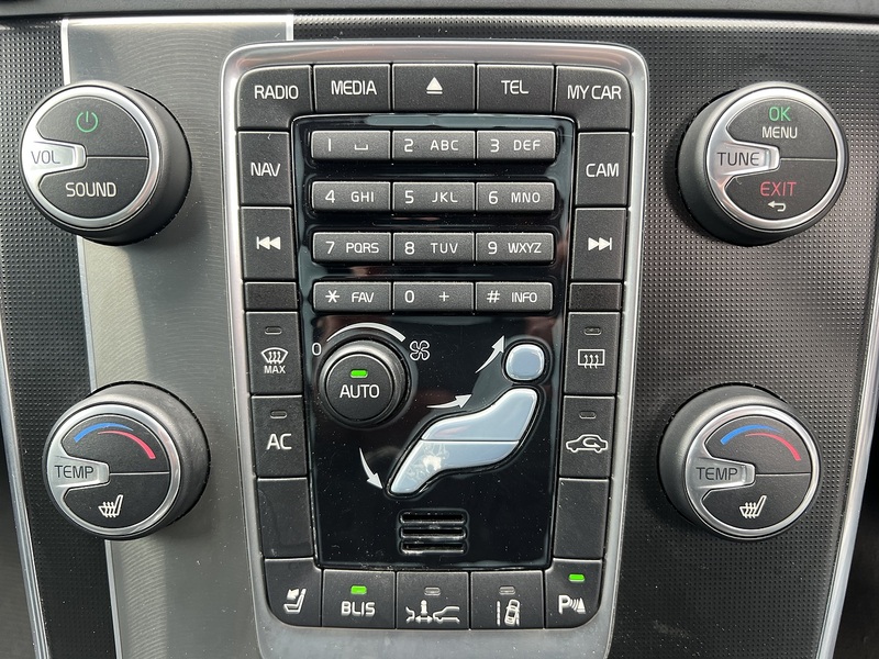 Volvo S60 T4 R-Design Lux Nav - U12195