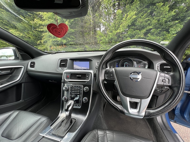 Volvo S60 T4 R-Design Lux Nav - U12195