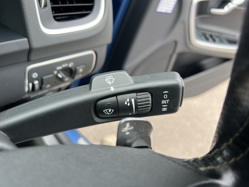 Volvo S60 T4 R-Design Lux Nav - U12195