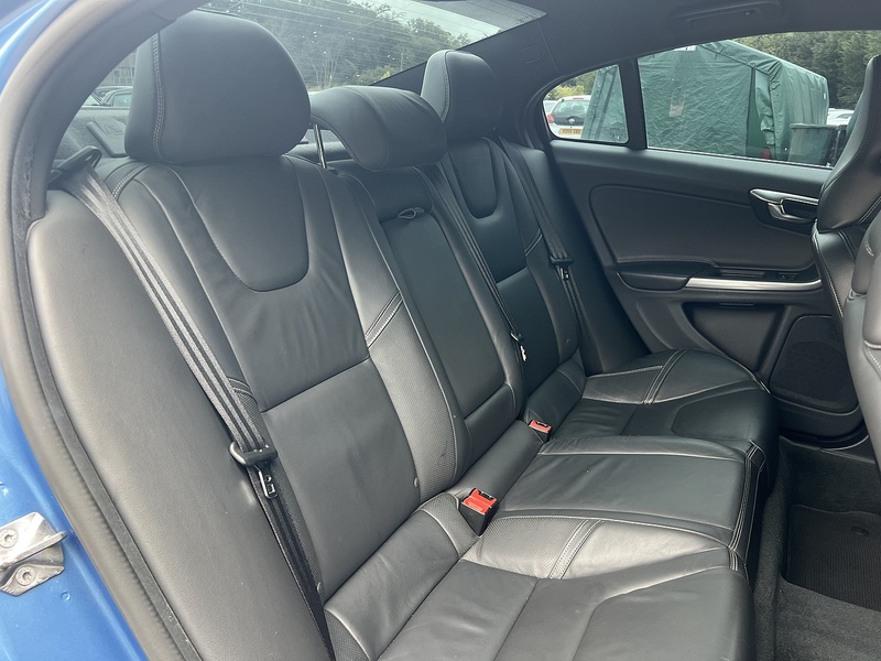 Volvo S60 T4 R-Design Lux Nav - U12195
