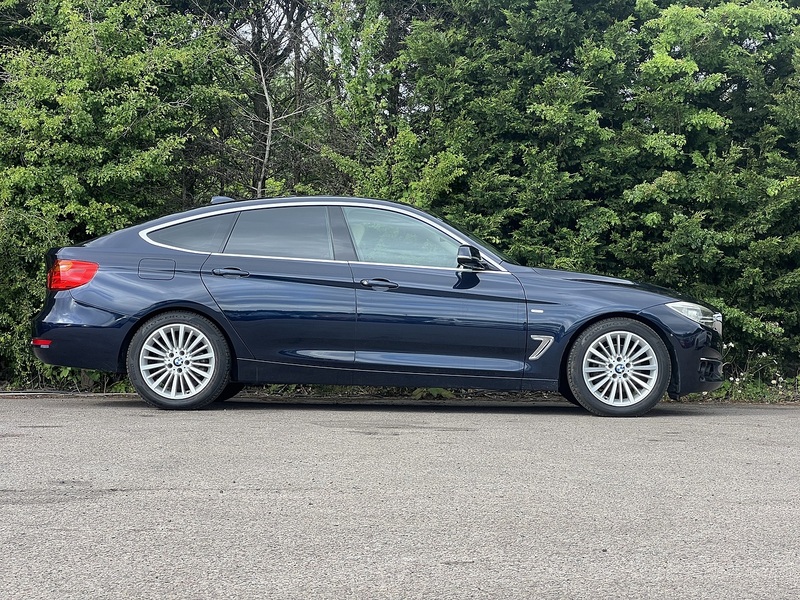 BMW 3 Series 320I Luxury Gran Turismo - U12198