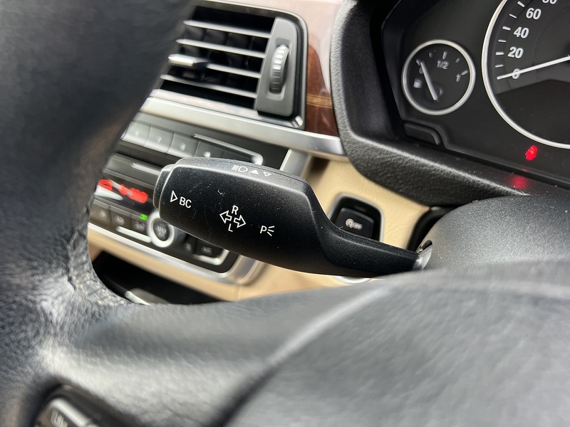 BMW 3 Series 320I Luxury Gran Turismo - U12198