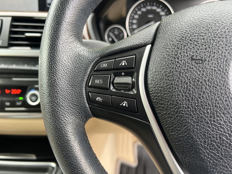 BMW 3 Series 320I Luxury Gran Turismo - U12198