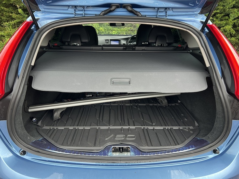 Volvo V60 T4 Se Lux Nav - U12199