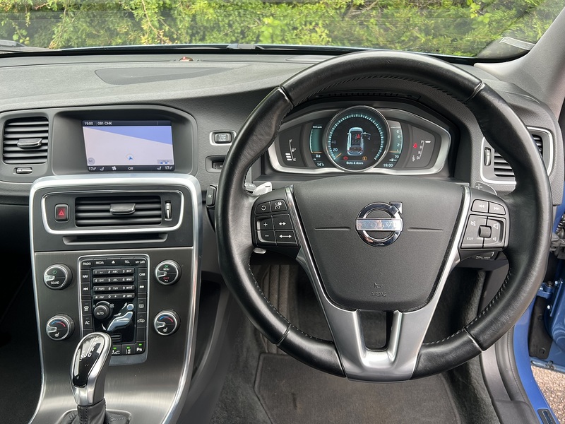 Volvo V60 T4 Se Lux Nav - U12199