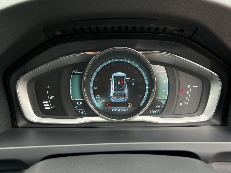 Volvo V60 T4 Se Lux Nav - U12199
