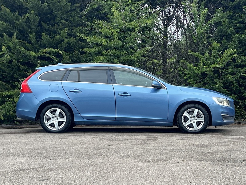 Volvo V60 T4 Se Lux Nav - U12199