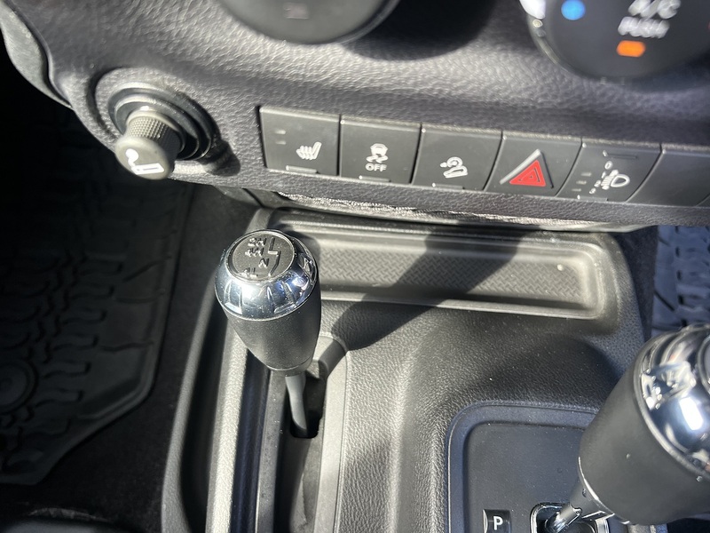 Jeep Wrangler V6 Sahara Unlimited - U12200