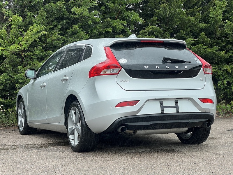 Volvo V40 T4 Se Nav - U12202
