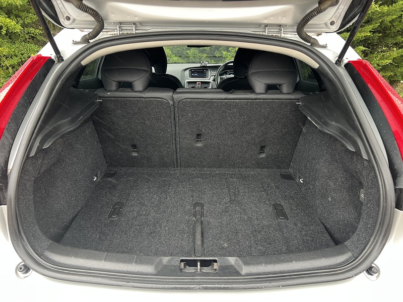 Volvo V40 T4 Se Nav - U12202