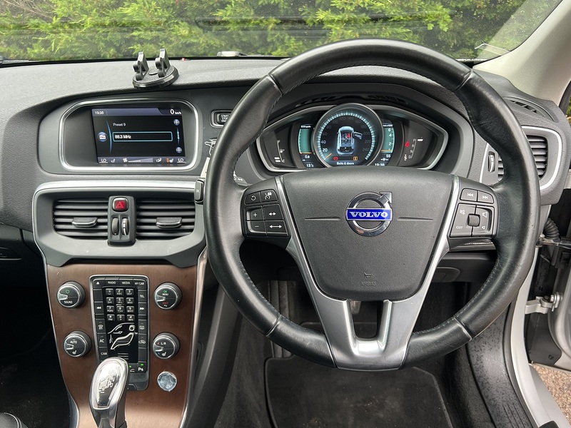 Volvo V40 T4 Se Nav - U12202