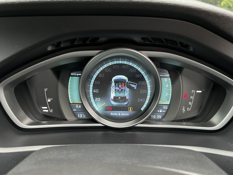 Volvo V40 T4 Se Nav - U12202