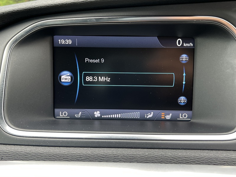 Volvo V40 T4 Se Nav - U12202