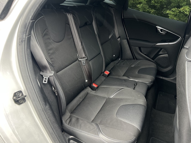 Volvo V40 T4 Se Nav - U12202