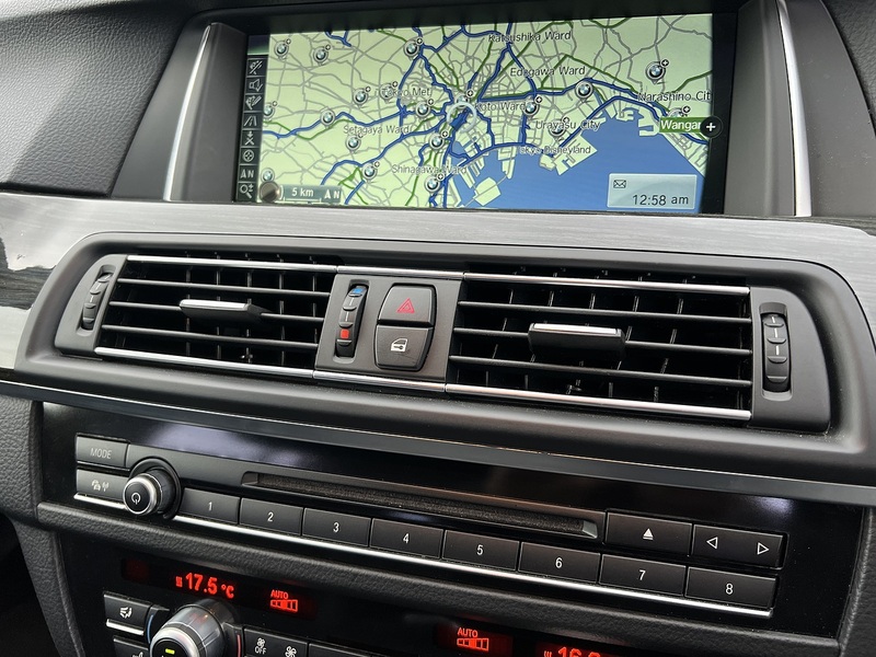 BMW 5 Series 523D M Sport Touring - U12204