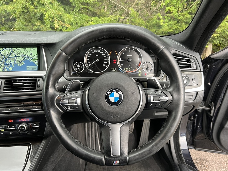 BMW 5 Series 523D M Sport Touring - U12204