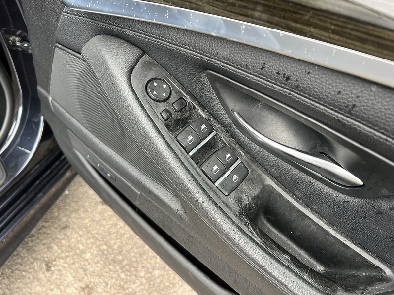 BMW 5 Series 523D M Sport Touring - U12204