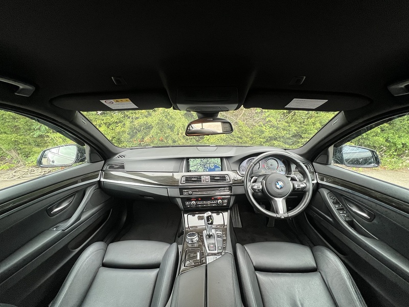 BMW 5 Series 523D M Sport Touring - U12204