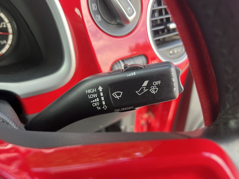 Volkswagen Beetle Design Tsi Dsg - U12205