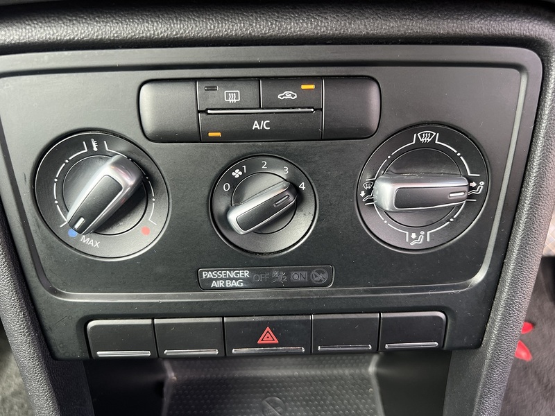 Volkswagen Beetle Design Tsi Dsg - U12205