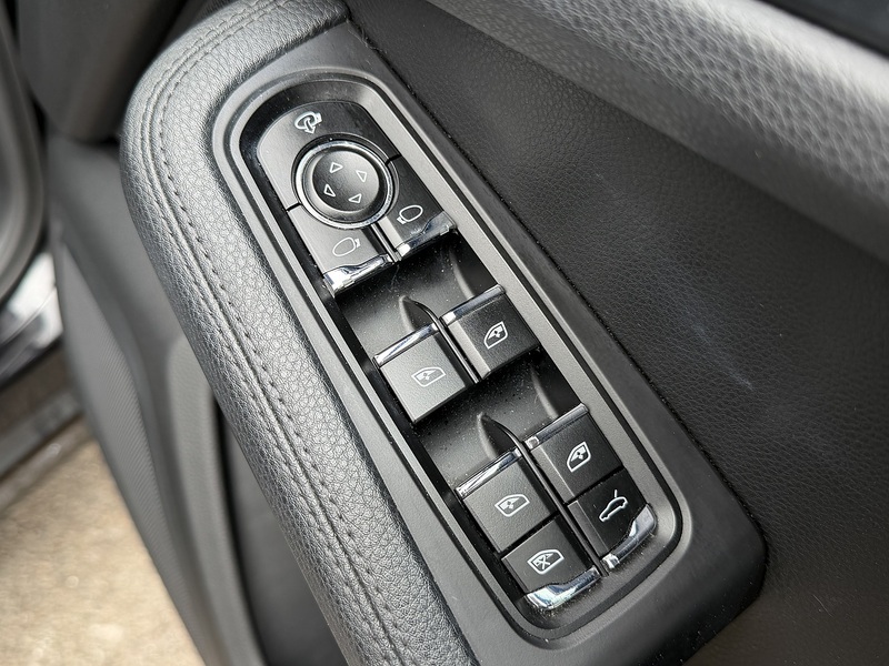 Porsche Macan Pdk - U12213