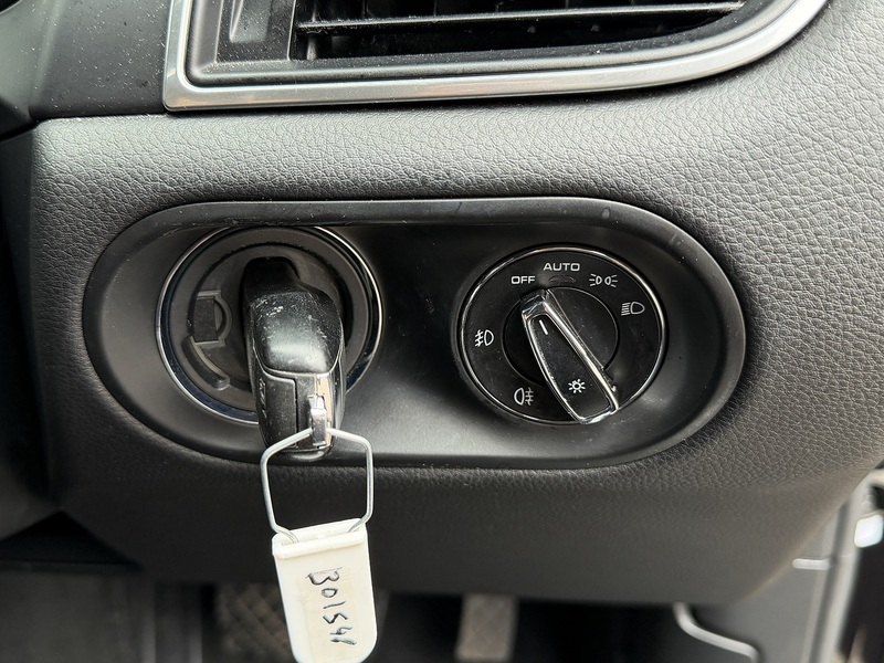 Porsche Macan Pdk - U12213