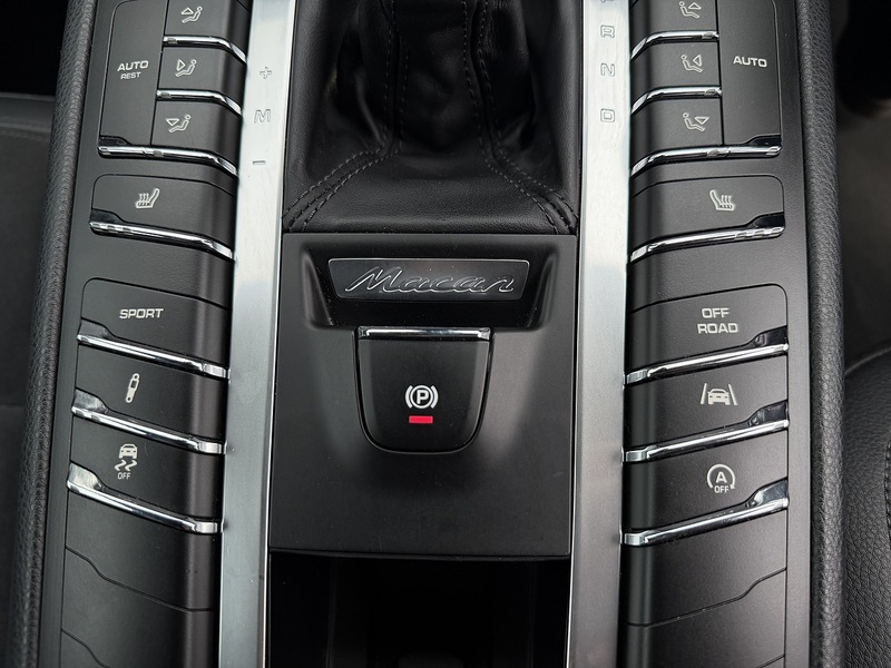 Porsche Macan Pdk - U12213