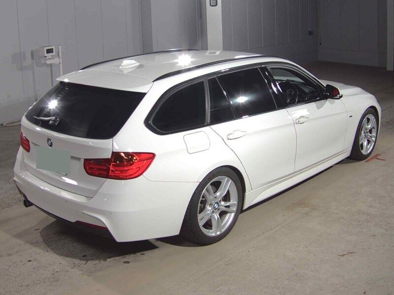 BMW 3 Series 320I M Sport Touring - U12214