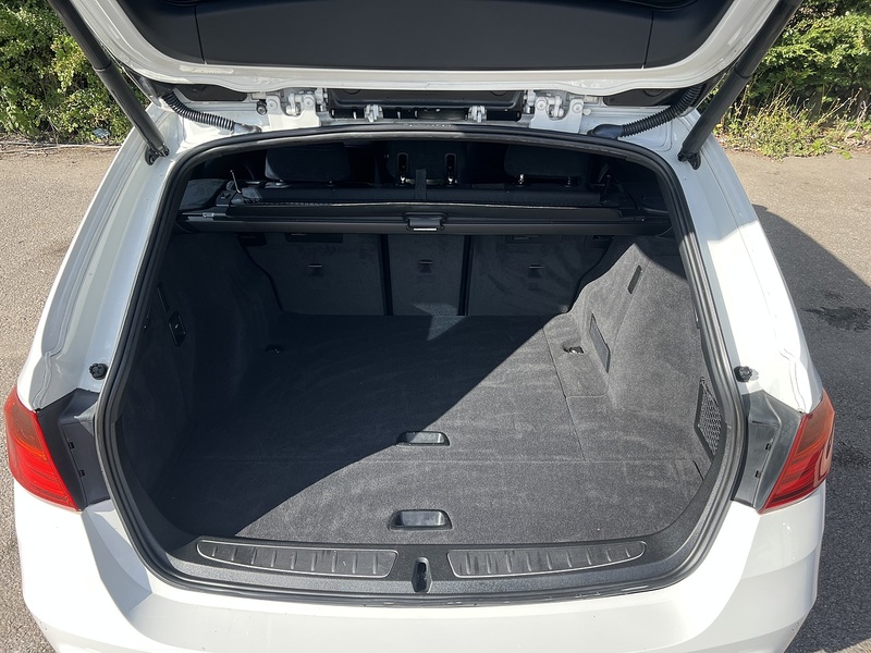 BMW 3 Series 320I M Sport Touring - U12214