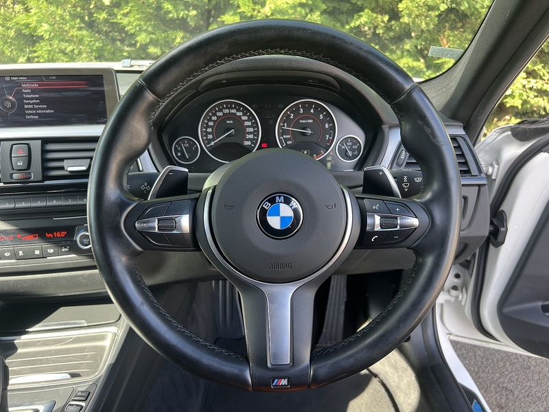 BMW 3 Series 320I M Sport Touring - U12214