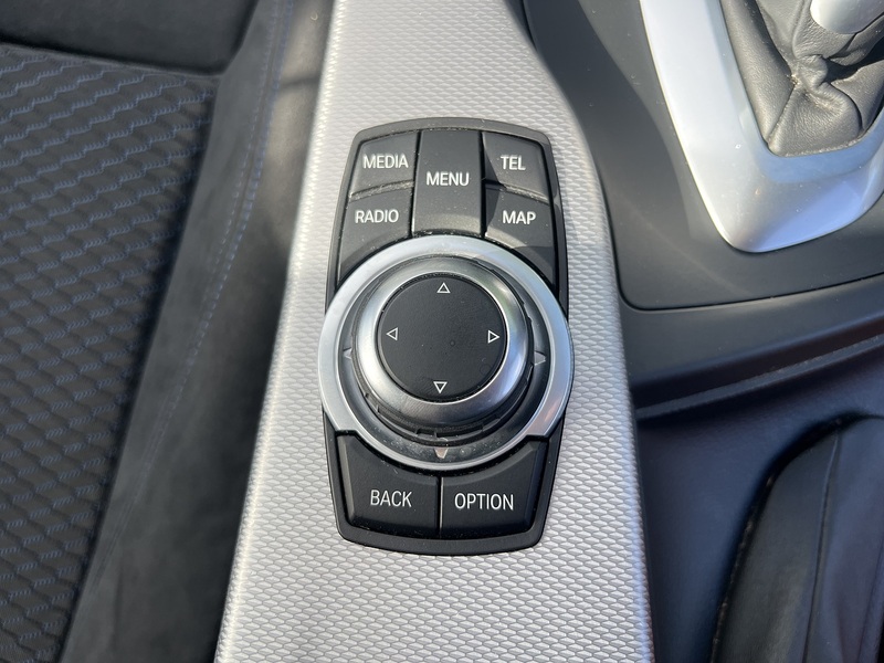 BMW 3 Series 320I M Sport Touring - U12214