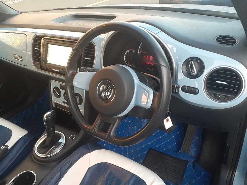 Volkswagen Beetle Tsi Dsg - U12215