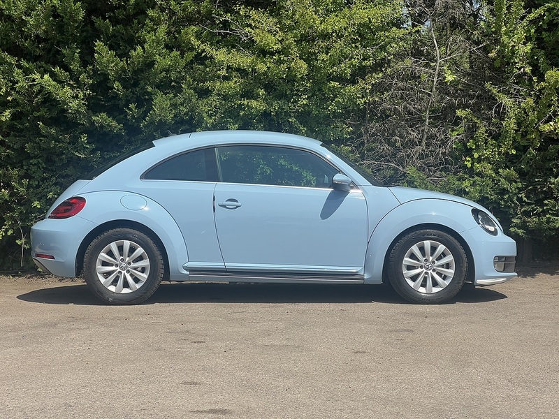 Volkswagen Beetle Tsi Dsg - U12215