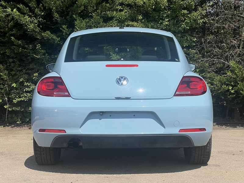 Volkswagen Beetle Tsi Dsg - U12215