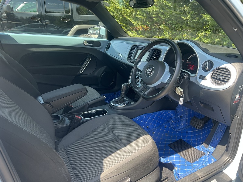 Volkswagen Beetle Tsi Dsg - U12215