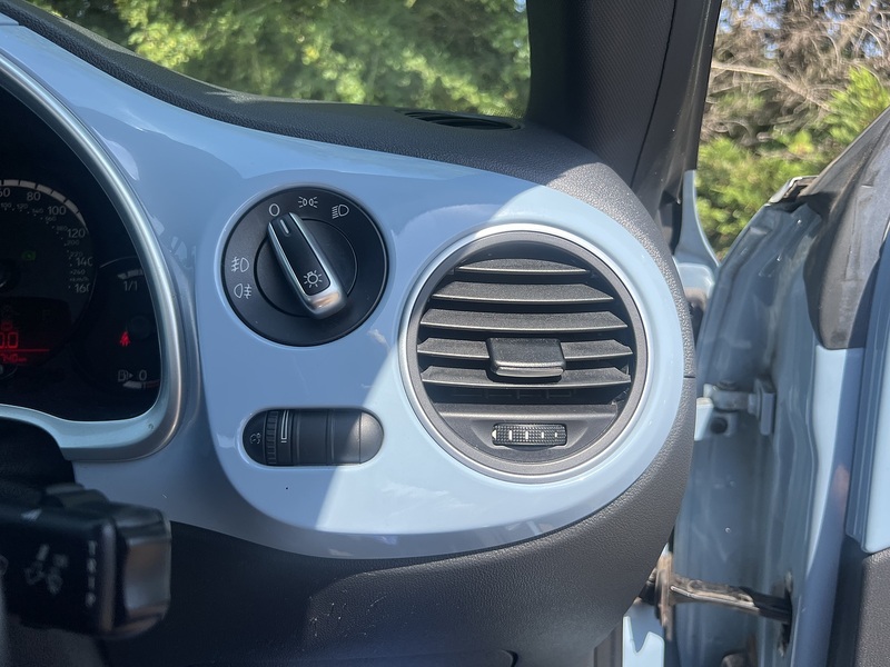 Volkswagen Beetle Tsi Dsg - U12215