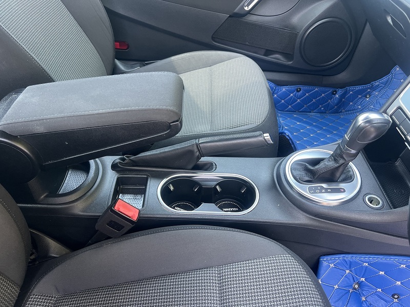 Volkswagen Beetle Tsi Dsg - U12215