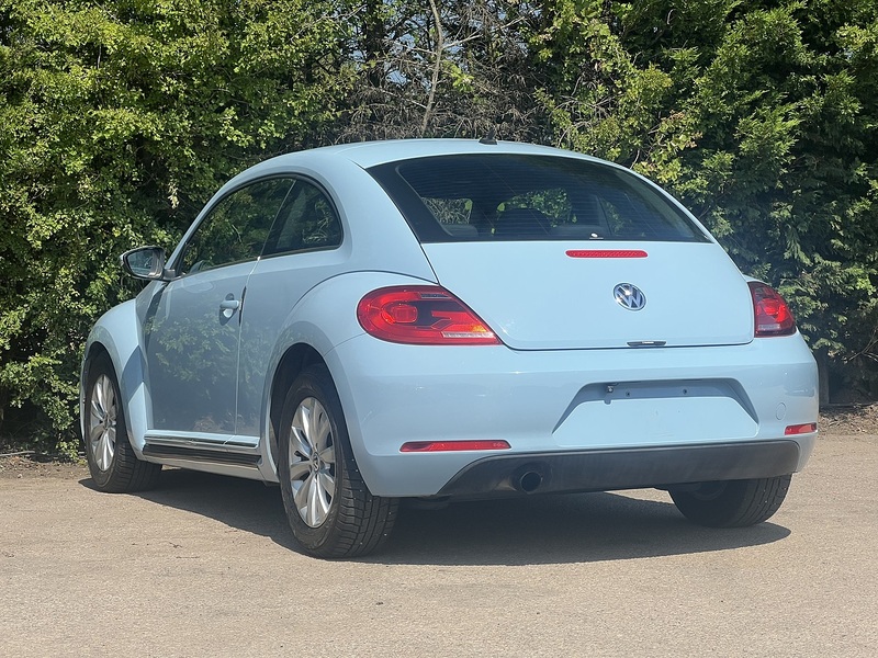 Volkswagen Beetle Tsi Dsg - U12215