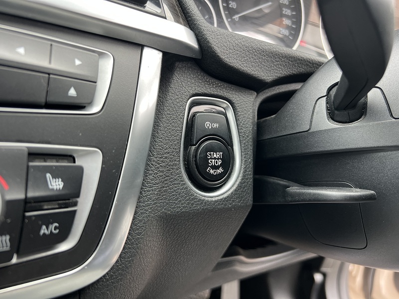 BMW 3 Series 320D Luxury Touring - U12217
