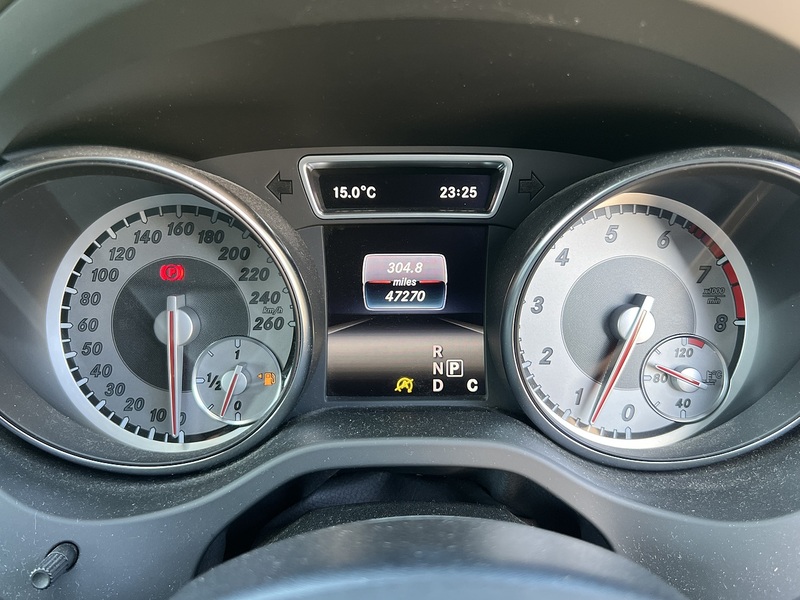 Mercedes-Benz Cla Cla 180 Amg Line Premium - U12219