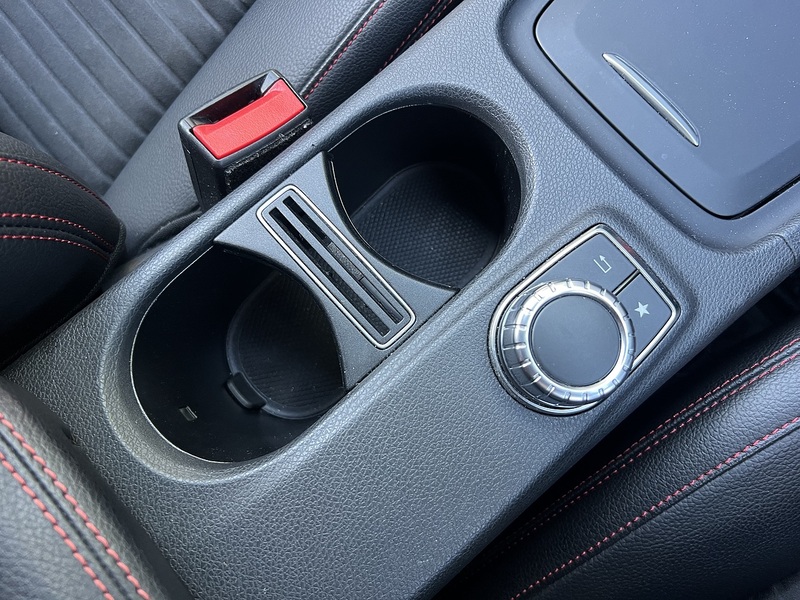 Mercedes-Benz Cla Cla 180 Amg Line Premium - U12219