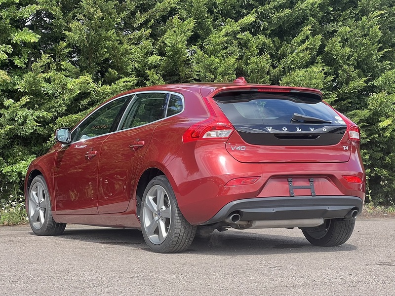 Volvo V40 T4 Se Lux Nav - U12220