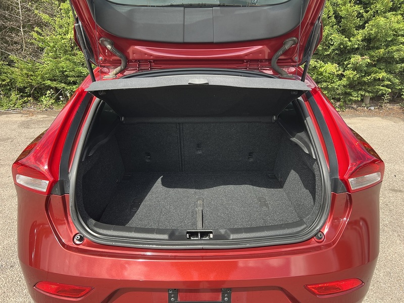 Volvo V40 T4 Se Lux Nav - U12220