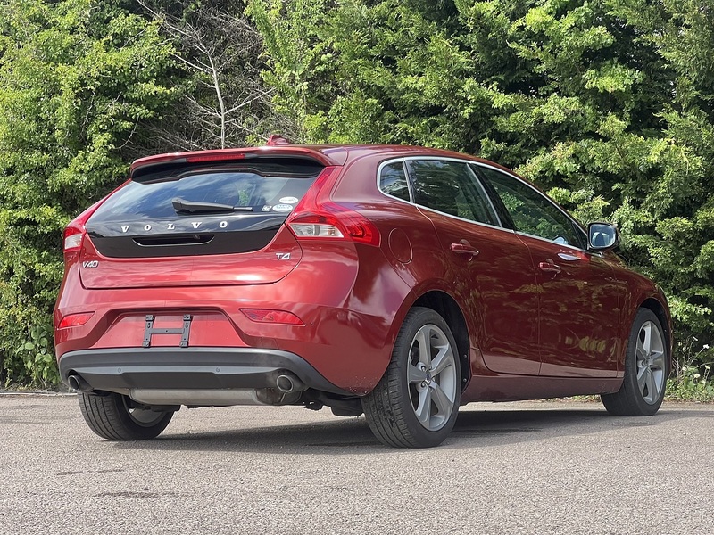Volvo V40 T4 Se Lux Nav - U12220
