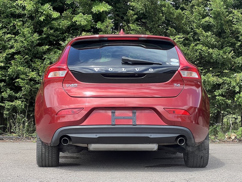Volvo V40 T4 Se Lux Nav - U12220