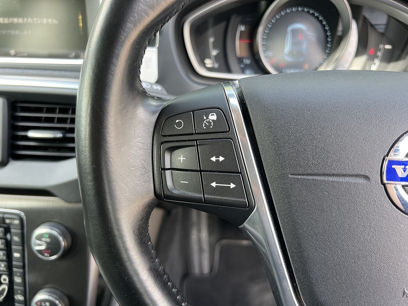 Volvo V40 T4 Se Lux Nav - U12220