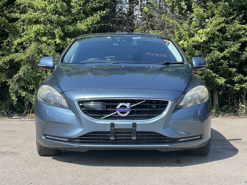 Volvo V40 T4 Se Lux Nav - U12221