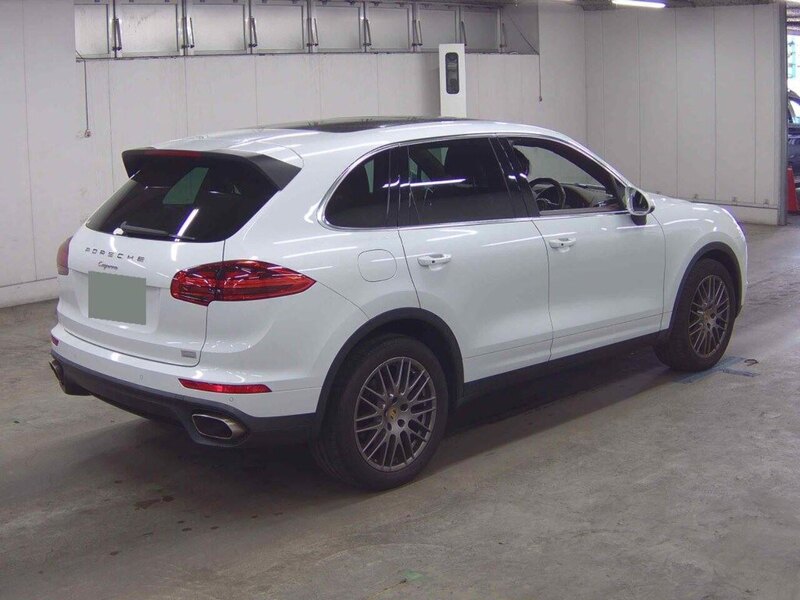 Porsche Cayenne V6 - U12223