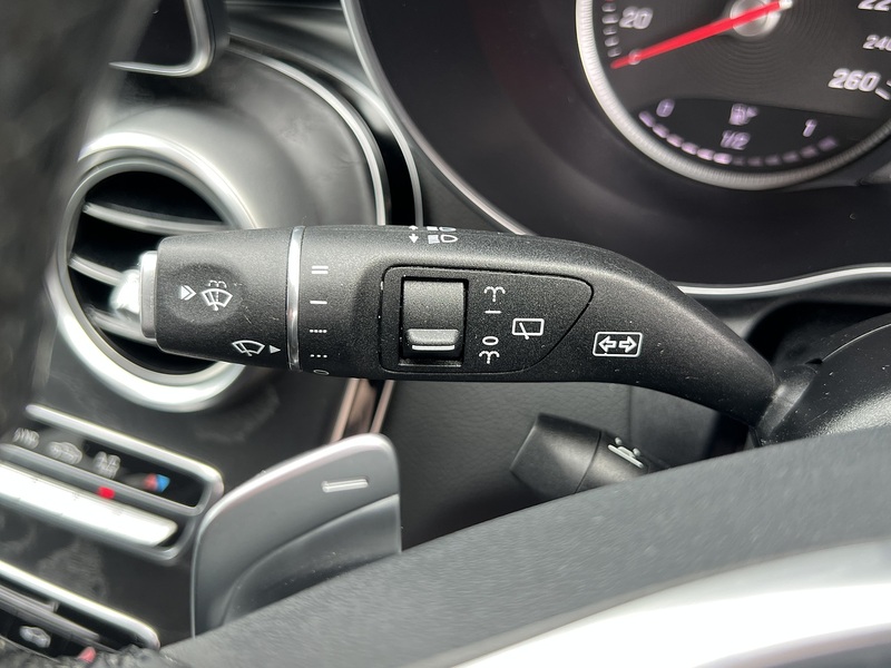 Mercedes-Benz C Class C 220 D Amg Line - U12227